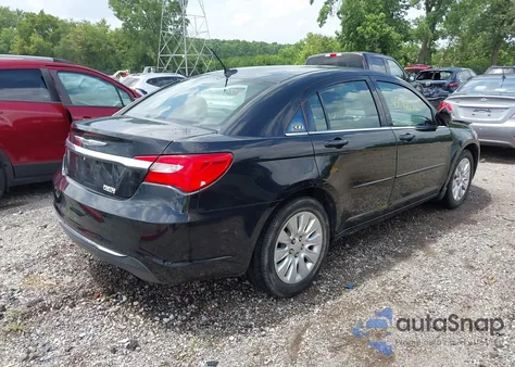 2011 Chrysler 200 Lx из США, поврежденный, VIN 1C3BC4FB1BN558420